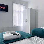 Wellesley House 5br Entire * Middlesbrough