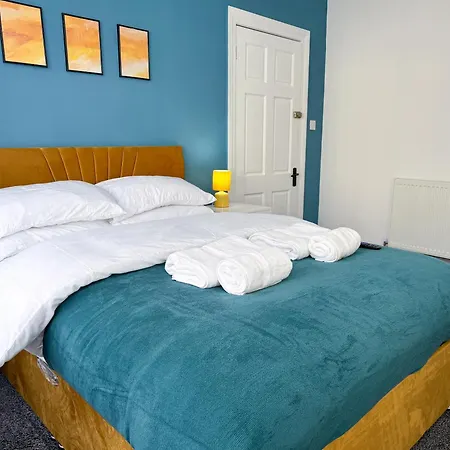 Wellesley House 5br Entire * ミドルズブラ