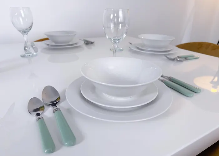 Wellesley House 5br Entire *